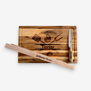 Personalisiertes Grillmaster-Schneidebrett-Set aus Akazienholz, mit Grillzange & Messer