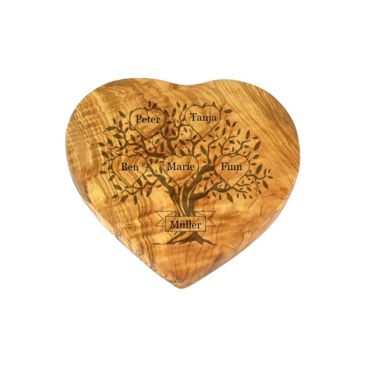 Servierbrett aus Olivenholz in Herzform mit Familienstammbaum