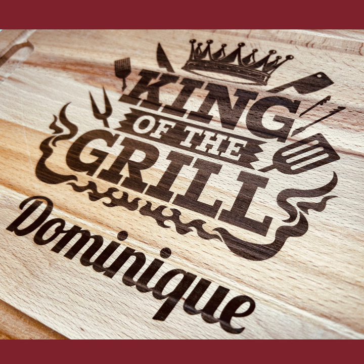 Schneidebrett mit Saftrille aus Buchenholz - King of the Grill - gerngeschenkt