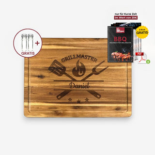 Personalisiertes Schneidebrett aus Akazienholz Motiv Grillmaster mit GRATIS Salz- und Pfeffermühle und GRATIS digitales BBQ-Kochbuch