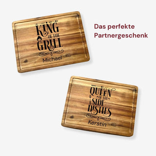 Geschenkset zwei Schneidebretter aus Akazienholz für Paare