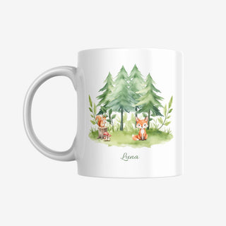 Personalisierbare Tasse für Kinder mit niedlichen Tieren im Wald